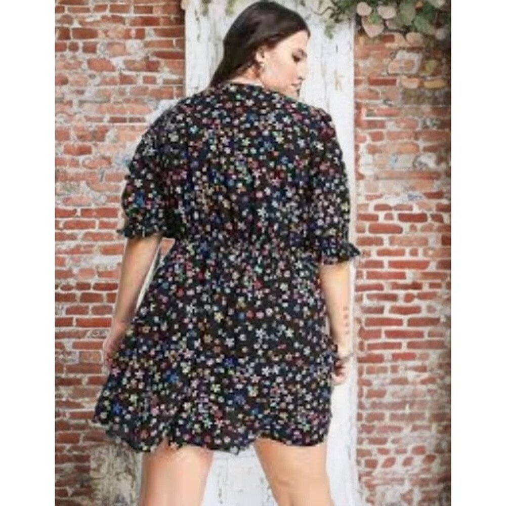 ASOS Design Curve Tea Mini Dress Floral Multicolor Tie Front V-Neck Flare Light - Picture 3 of 13